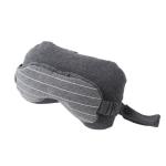 2 en 1 almohada de cuello de viaje y máscara de ojos view 4