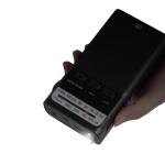 Radio recargable portátil con linterna led incorporada view 3