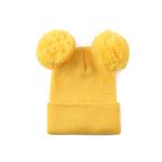 Bonnet en fils acryliques tricotés à double pom-pom view 2