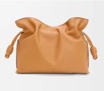 Israeli mahjong set in drawstring cloud pouch view 4