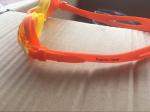 Cravate colorant couleur enfants nager goggle view 2