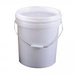 Seau en plastique de 5 gallons view 1