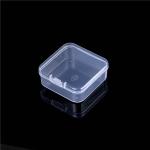 Petit récipient en plastique transparent avec couvercle view 1