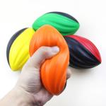 Football en mousse spirale bicolore view 4