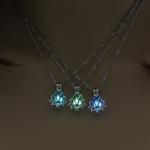Collier pendentif lumineux view 2