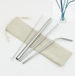 Lot de pailles avec pochette en lin view 1